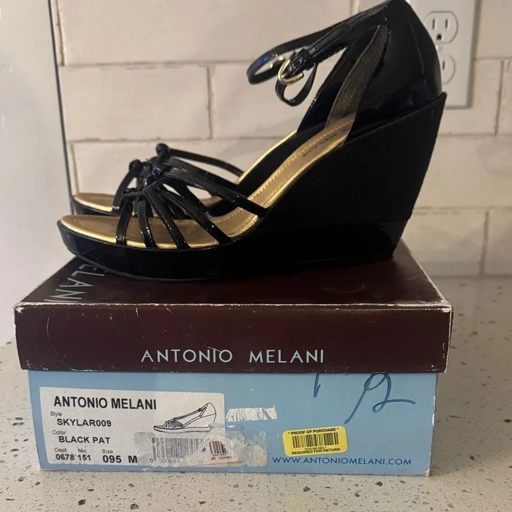 ANTONIO MELANI SKYLAR Black Patent and Textile Wedges Sandals Peep Toe Size 9.5